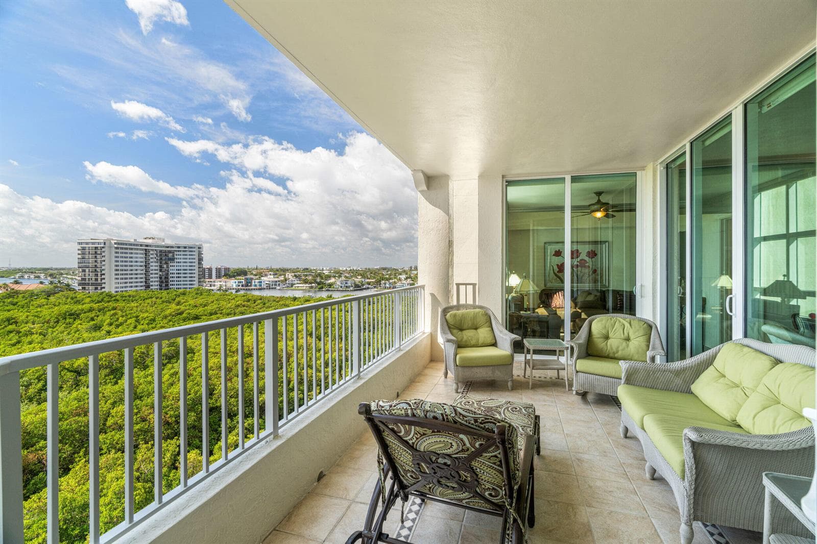 3740 S Ocean Boulevard Apt 709 photo 21