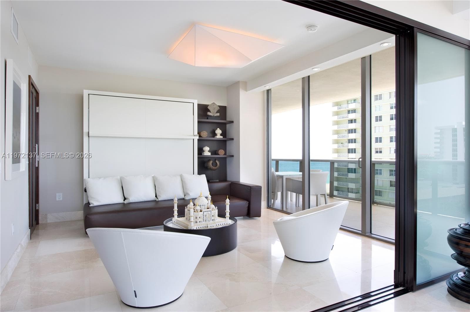 5875 Collins Ave 1008 photo 6