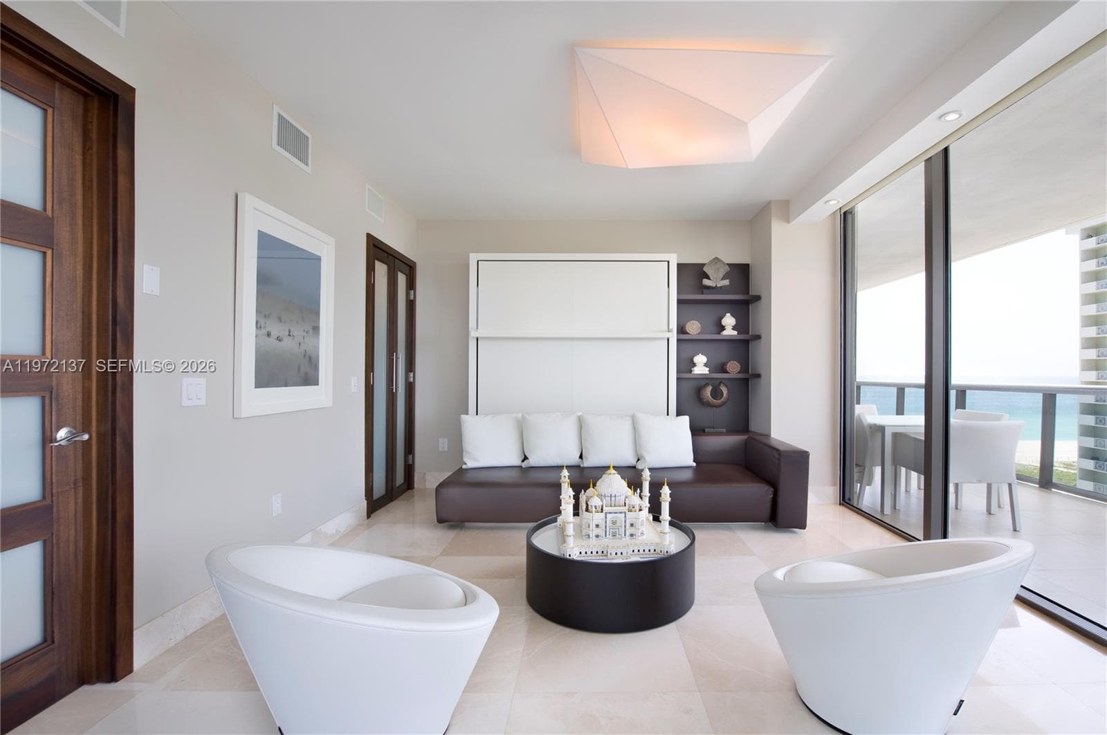 5875 Collins Ave 1008 photo 8
