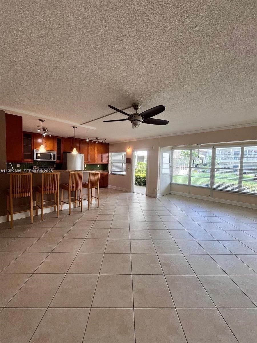 1152 30th Ct 111 photo 11
