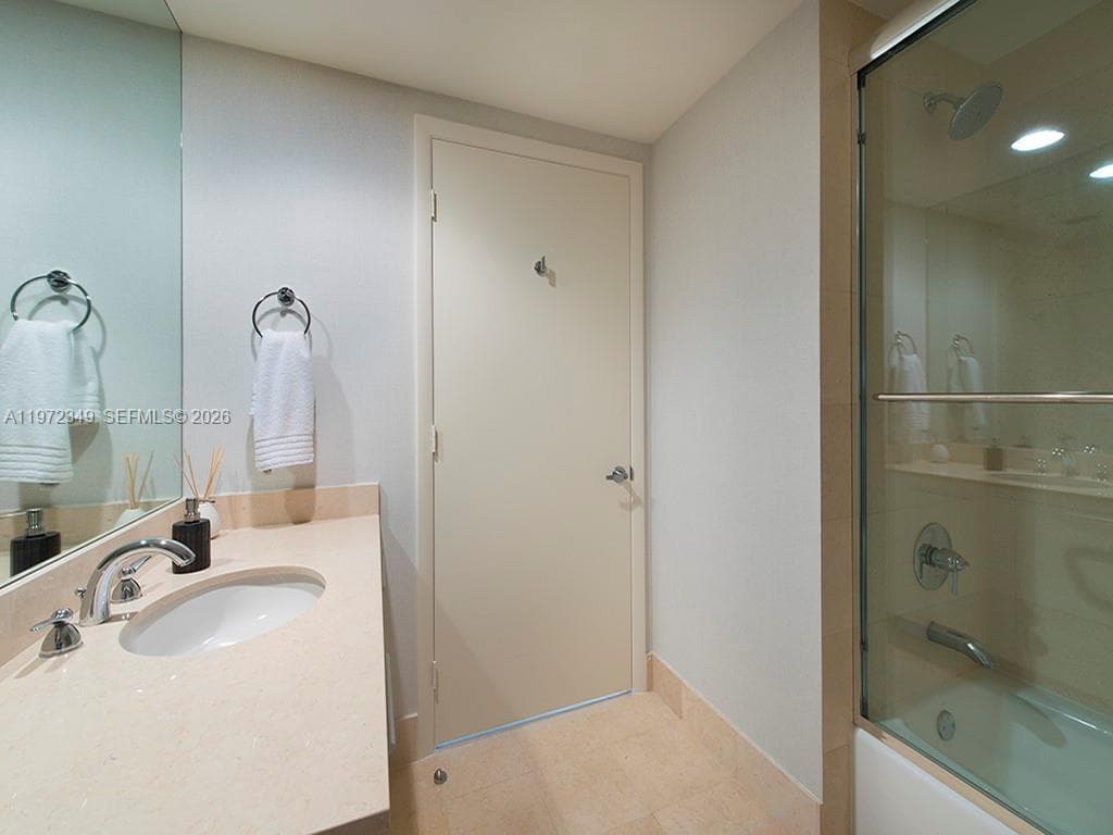 2711 S Ocean Dr. 2804 photo 19