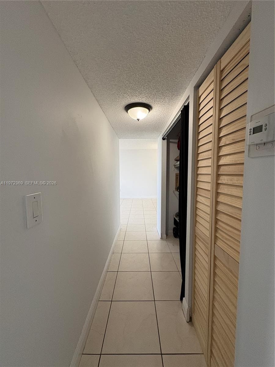 3500 NE 135 502 photo 16