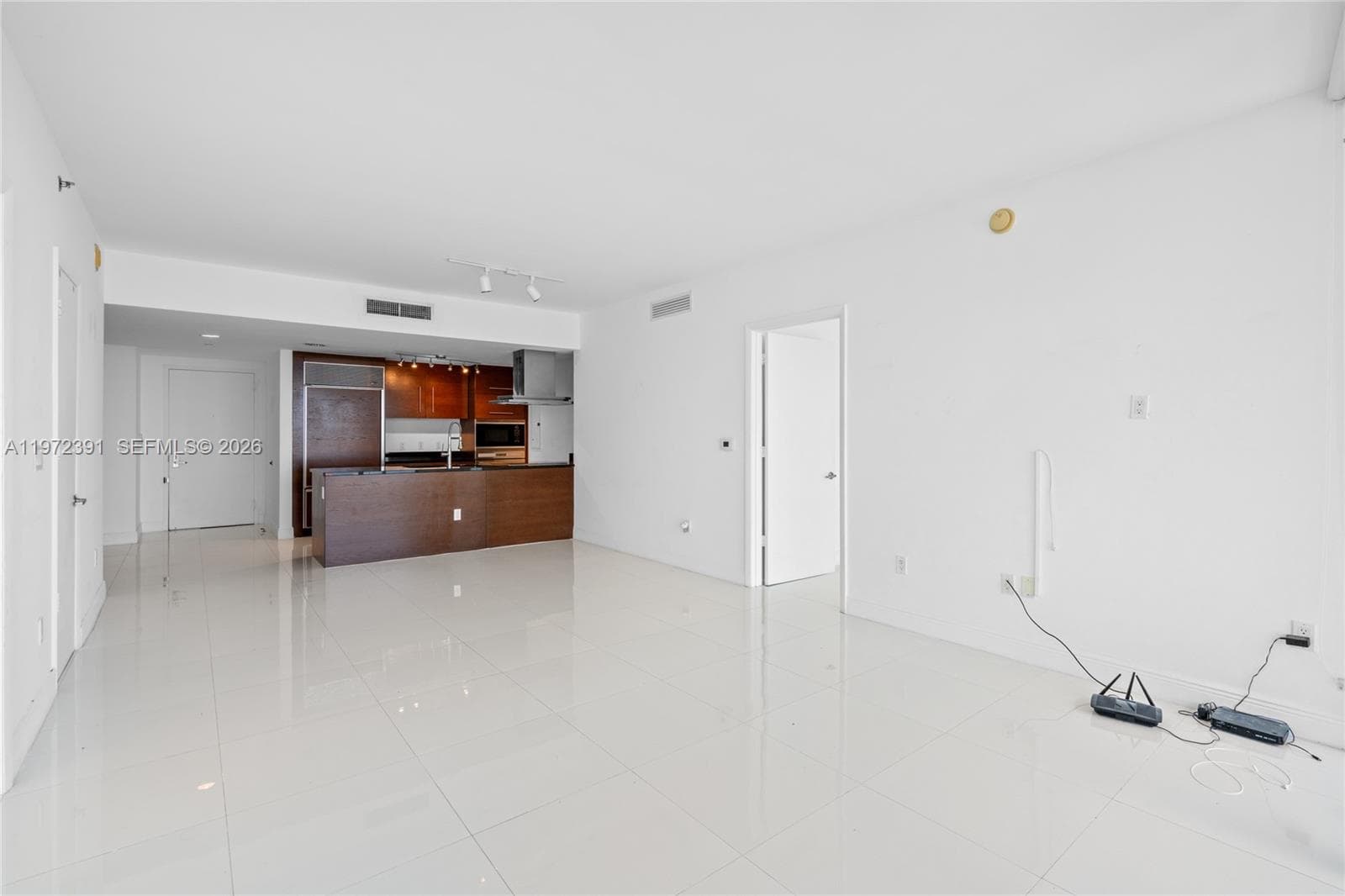 495 Brickell Ave 4705 photo 12