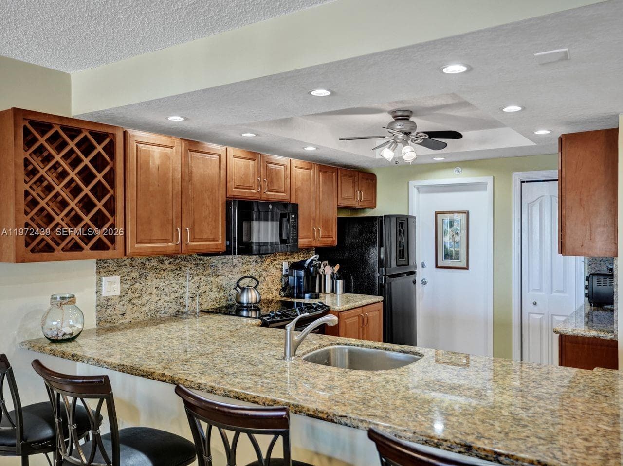 1500 S Ocean Blvd 1408 photo 6