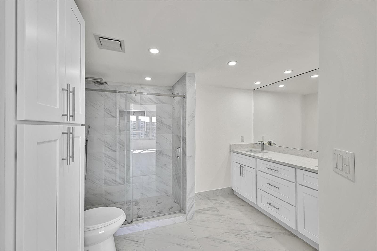 3700 Galt Ocean Drive 1215 photo 13