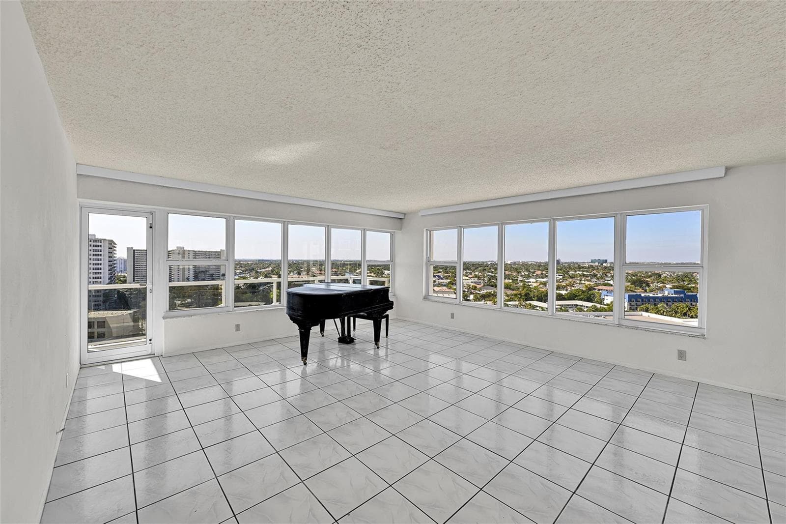 3700 Galt Ocean Drive 1215 photo 3