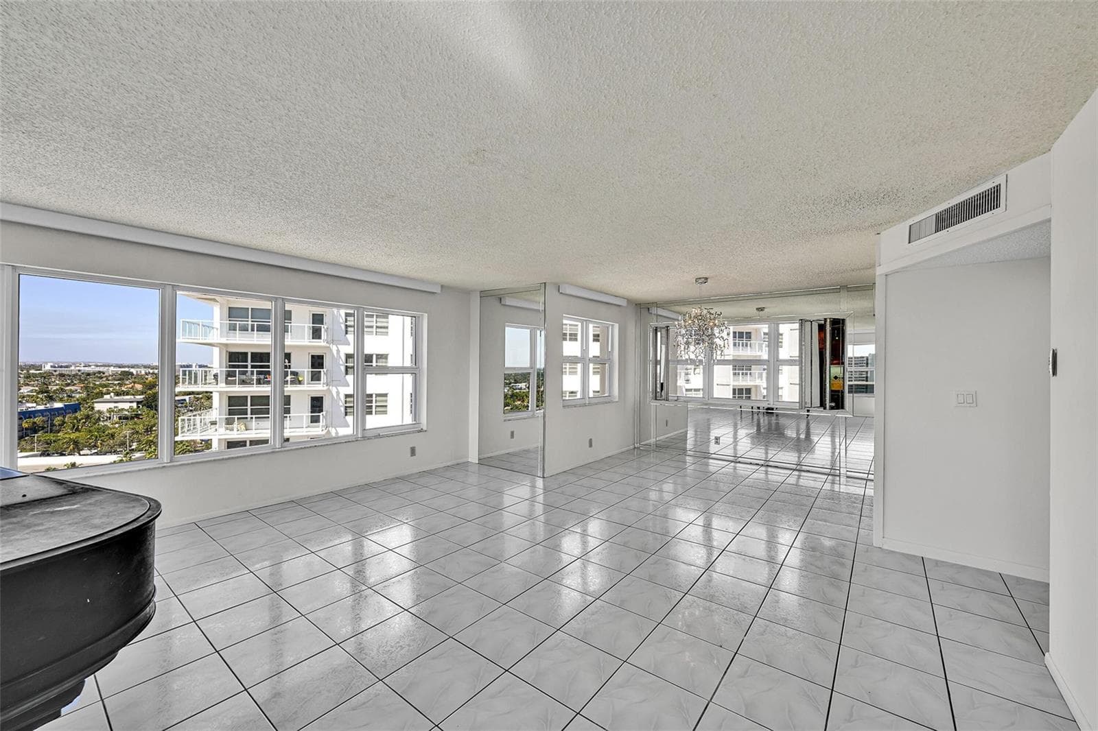 3700 Galt Ocean Drive 1215 photo 5