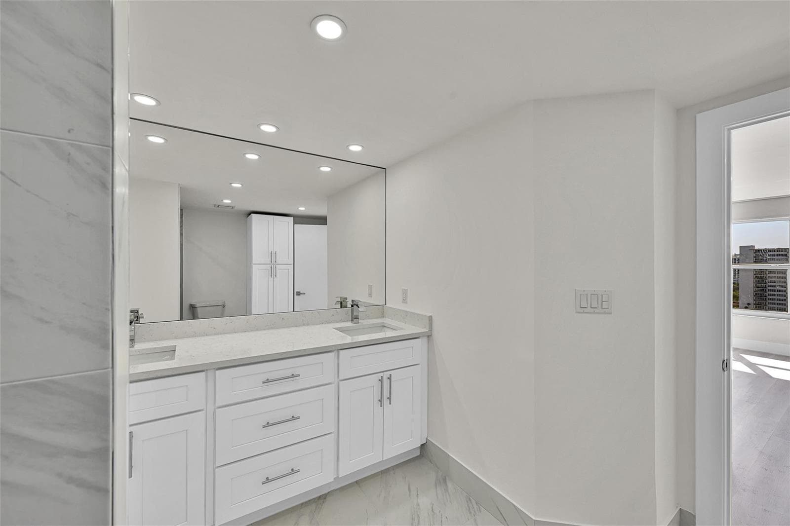 3700 Galt Ocean Drive 1215 photo 15