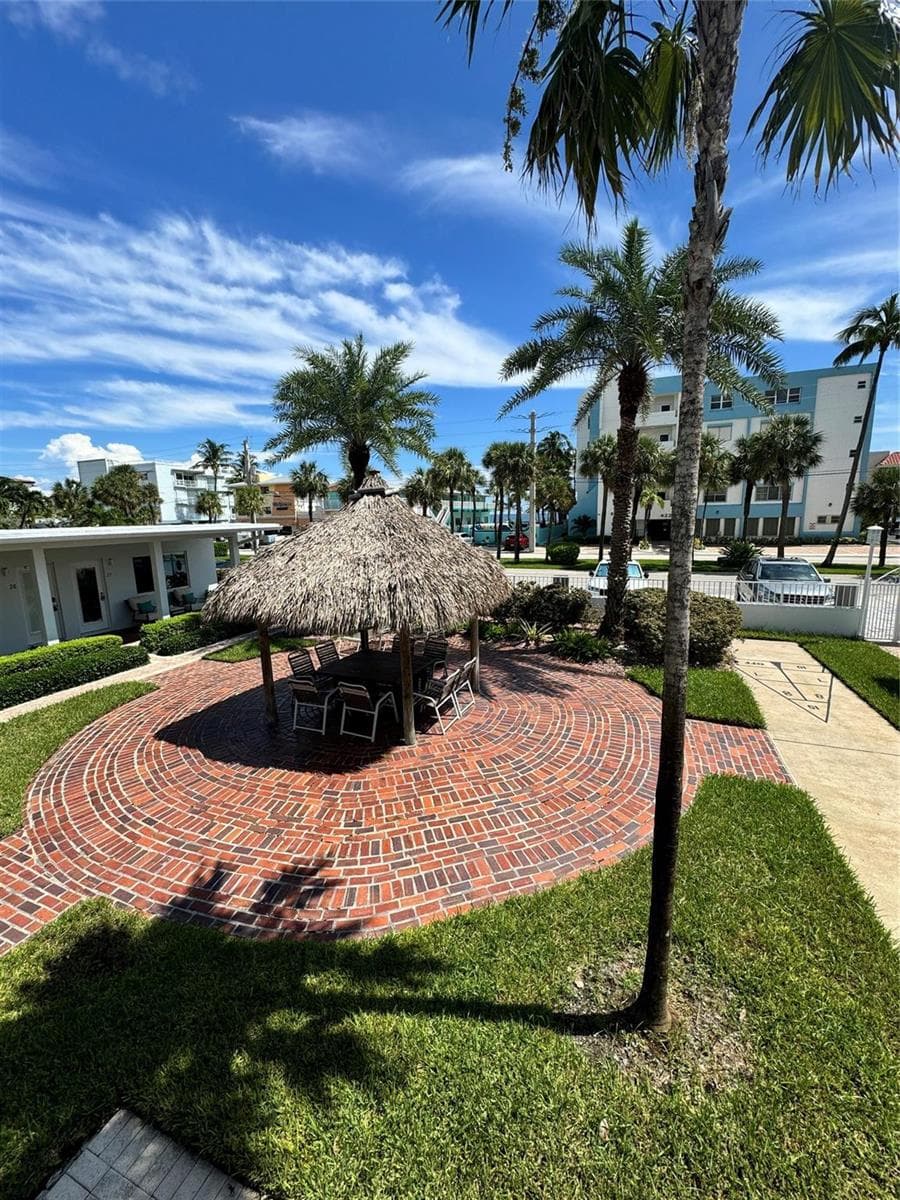 4228 N Ocean Drive 36 photo 23