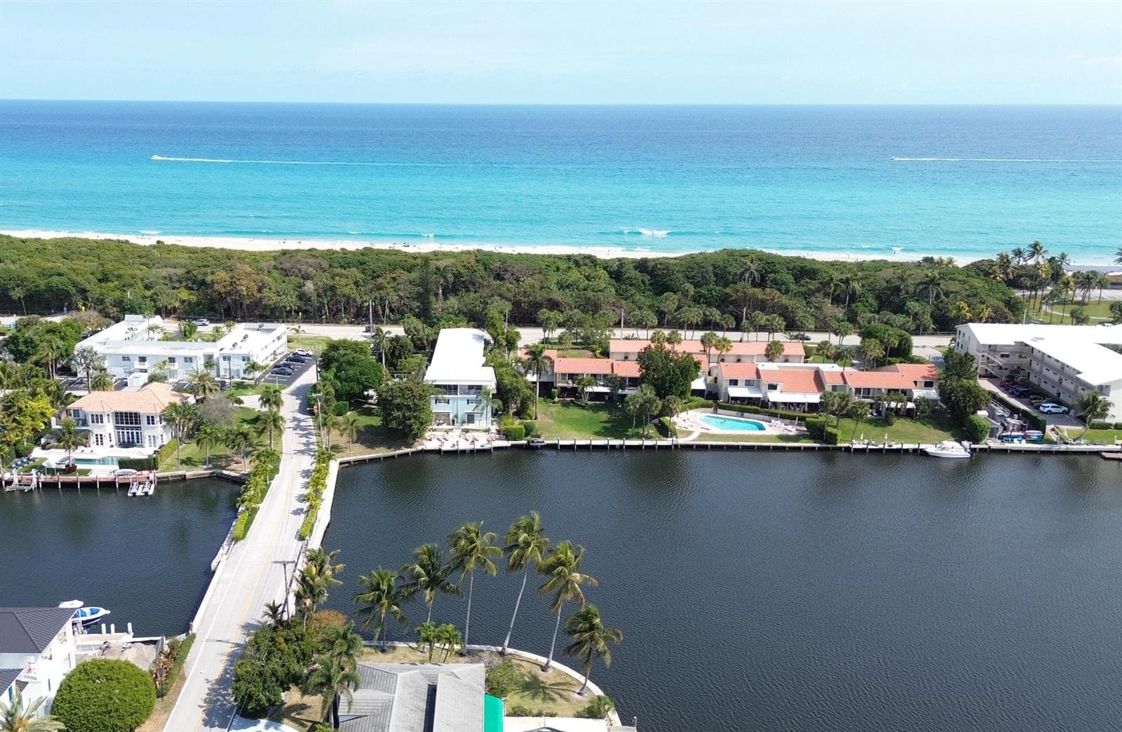 6590 N Ocean Boulevard 9 photo 2