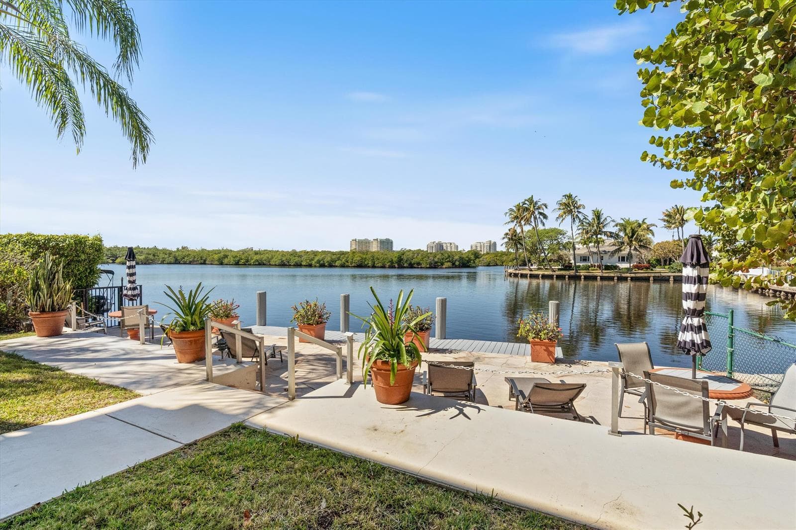6590 N Ocean Boulevard 9 photo 4
