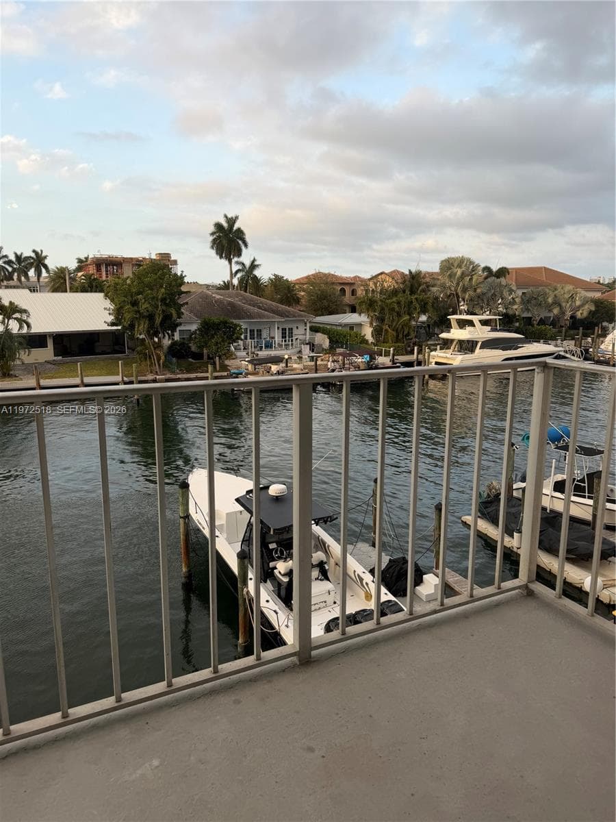 1777 SE 15 street 320 photo 13