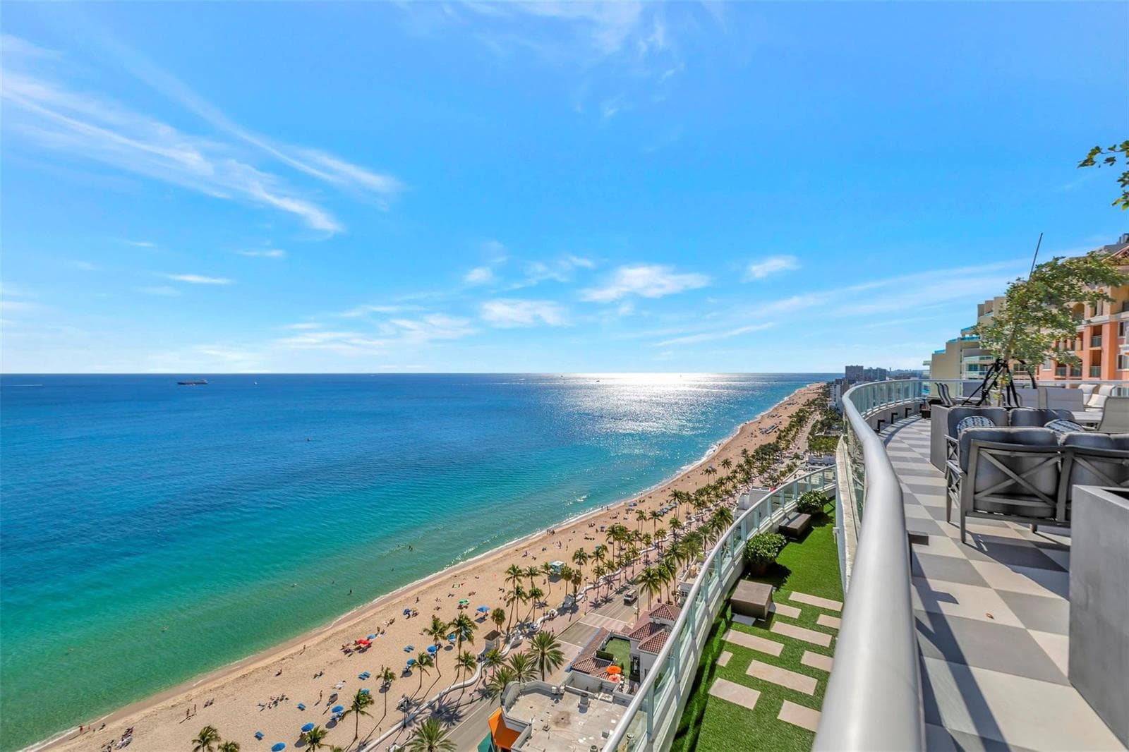 1 N Fort Lauderdale Beach Boulevard Lp 2302 photo 2