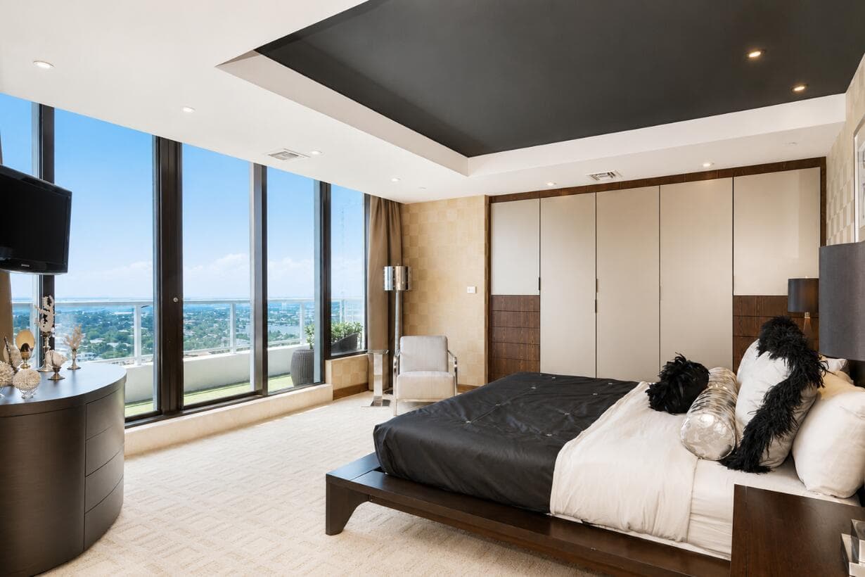 1 N Fort Lauderdale Beach Boulevard Lp 2302 photo 16