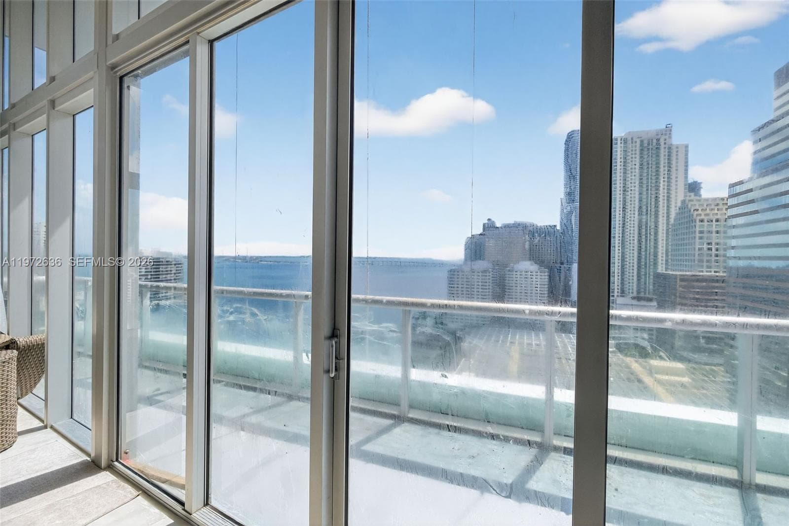 495 Brickell avenue 2201 photo 6