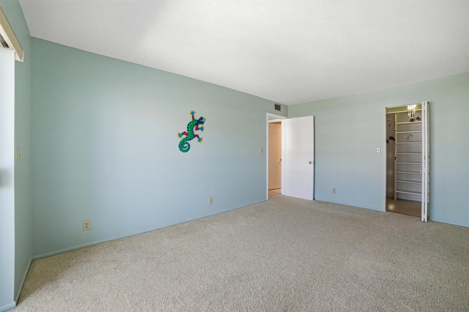 101 Doolen Court 210 photo 19