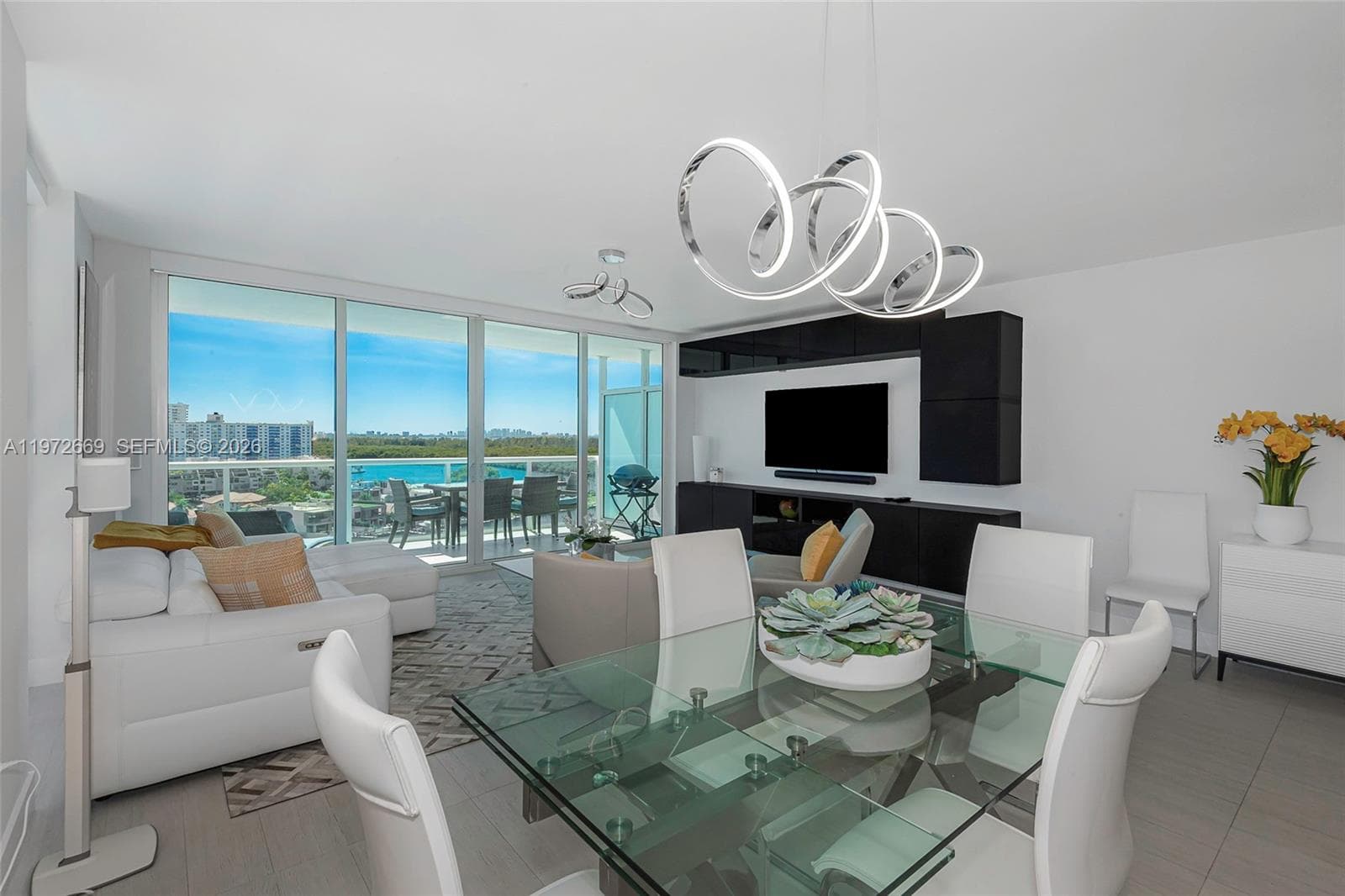 400 Sunny Isles Blvd 1222 SE CORNER UNIT photo 5
