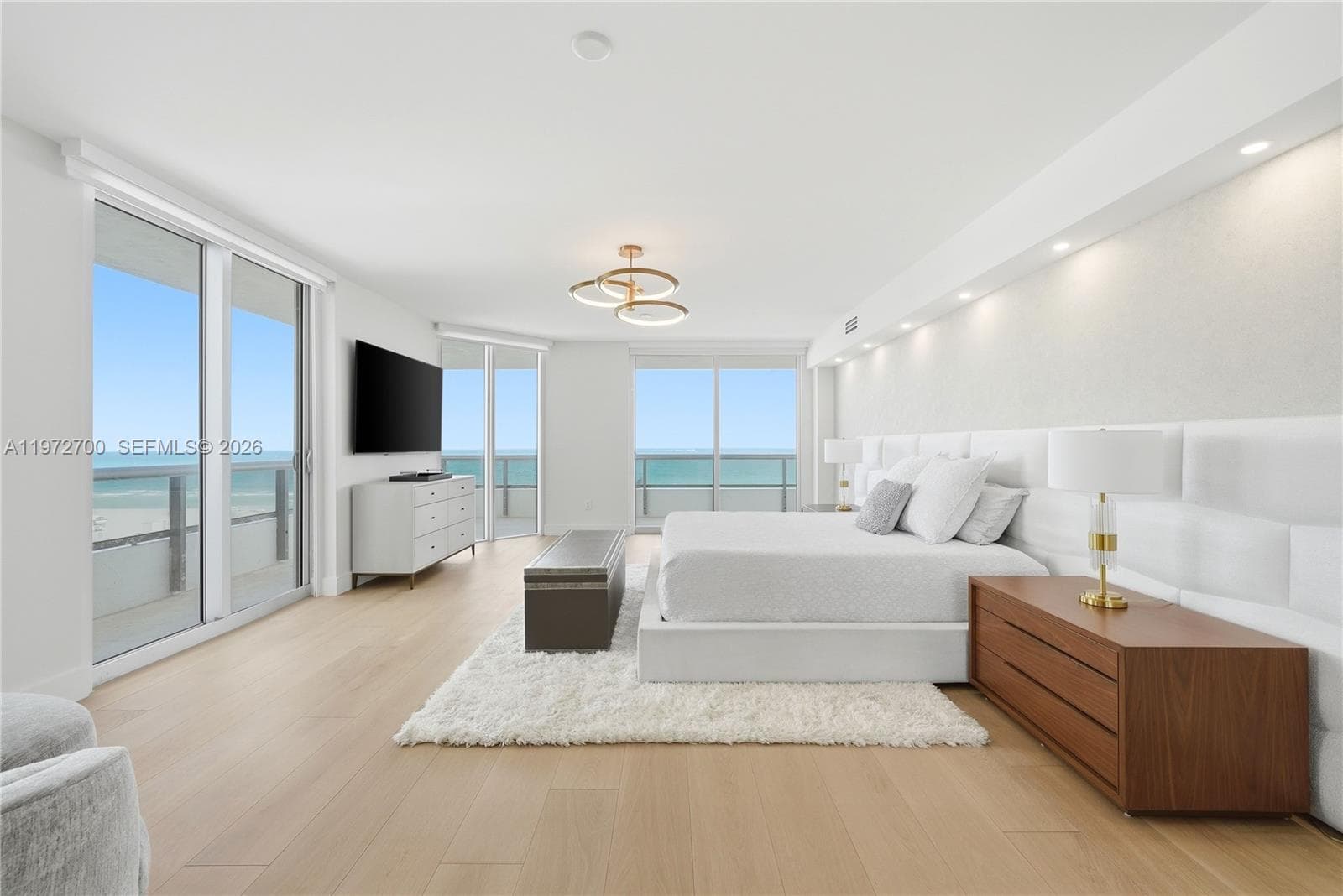 5801 Collins Ave 700 photo 9