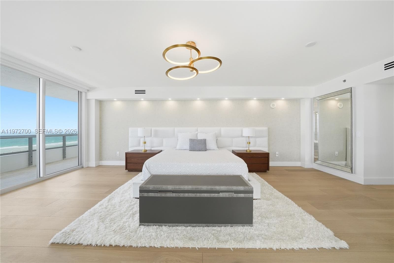 5801 Collins Ave 700 photo 10