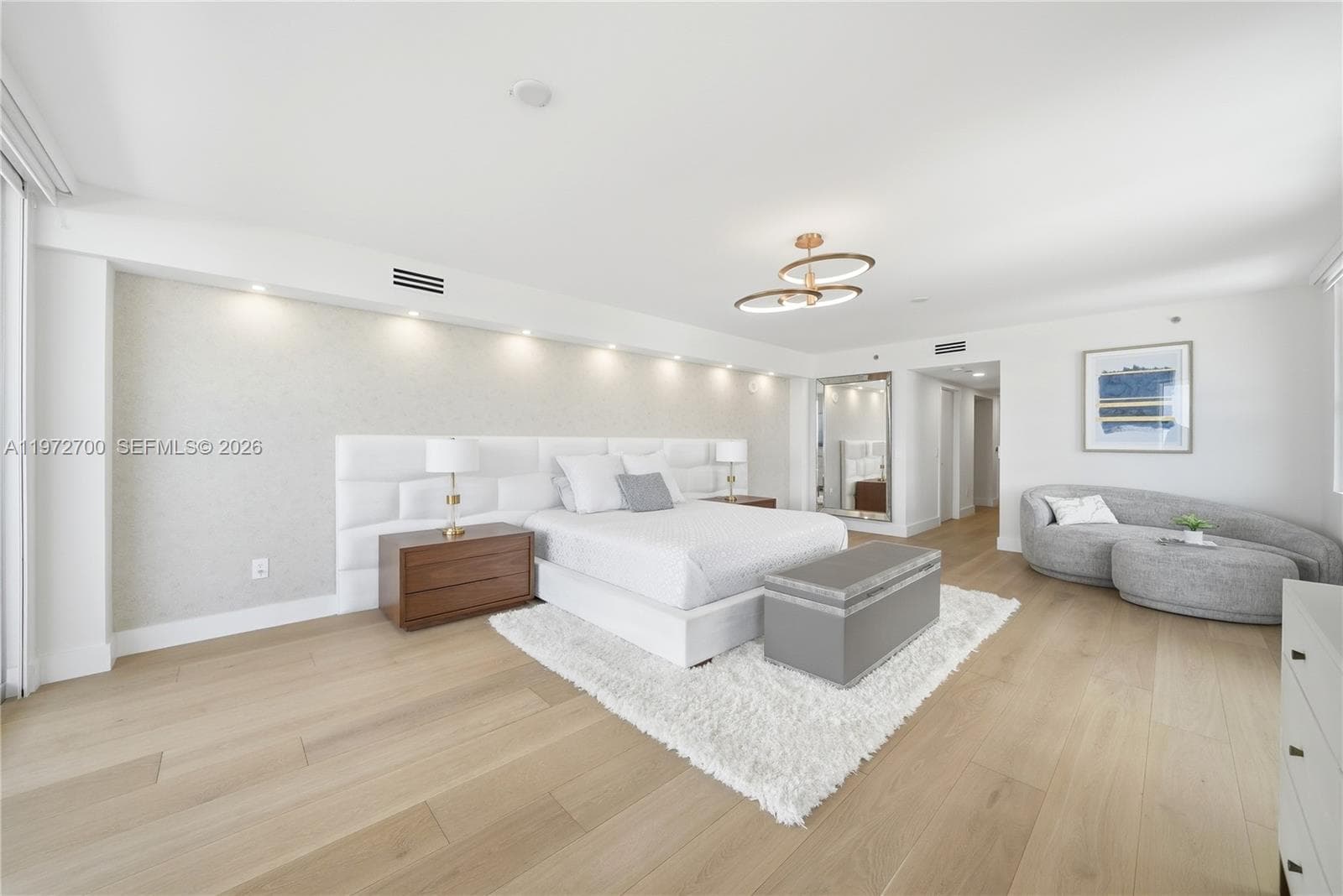 5801 Collins Ave 700 photo 11