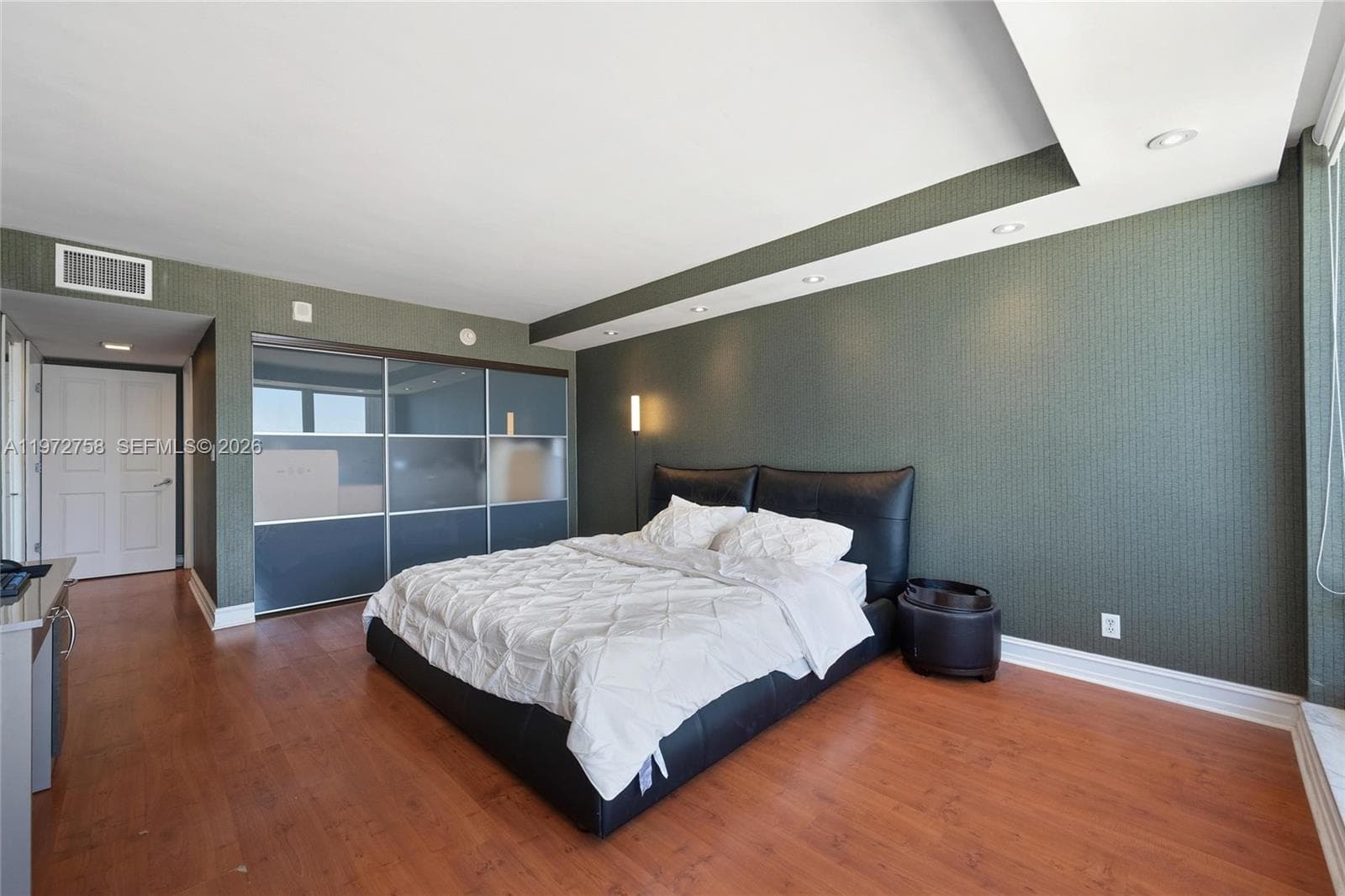 2200 S OCEAN LN 3009-10 photo 22