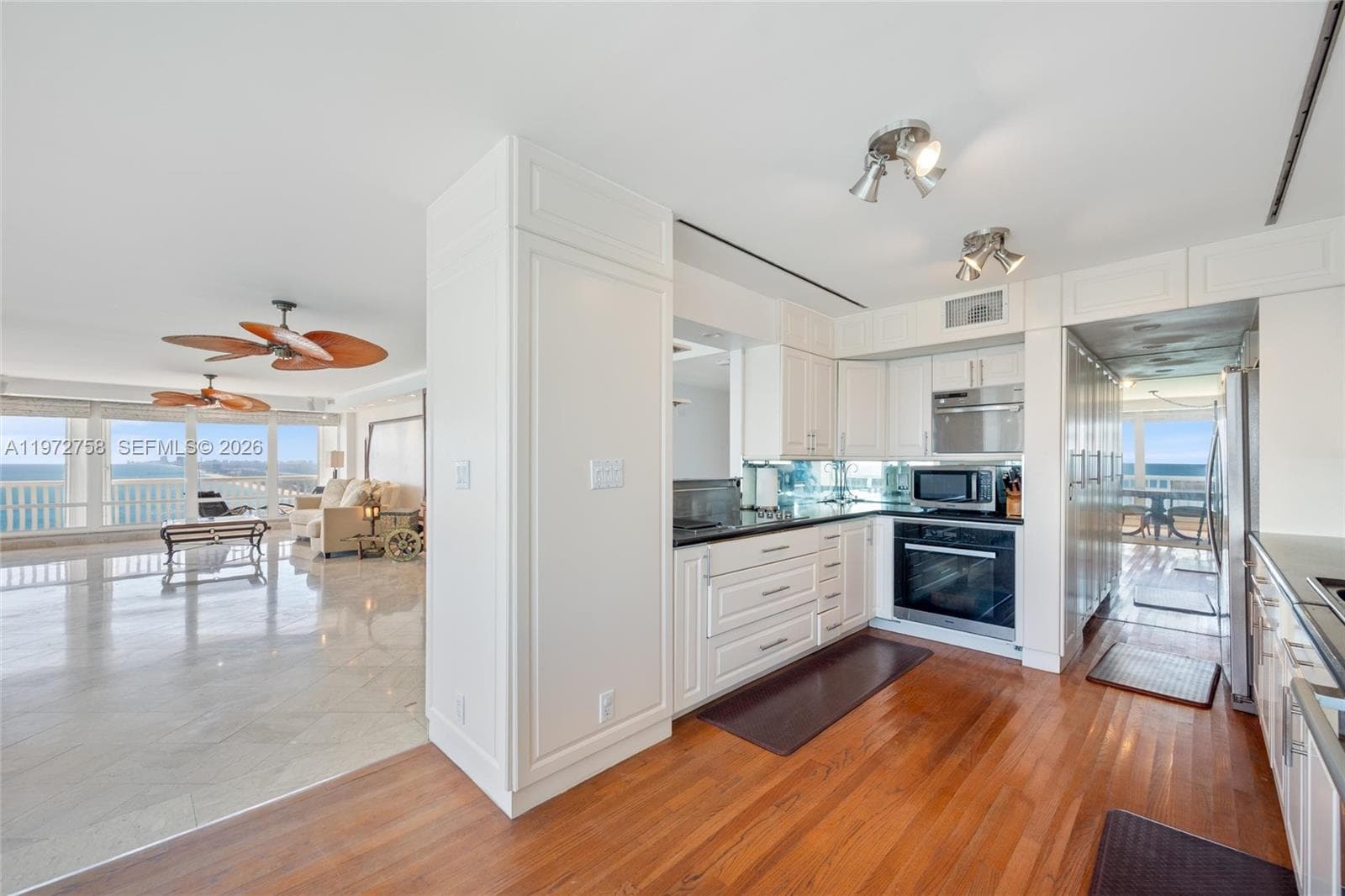 2200 S OCEAN LN 3009-10 photo 18