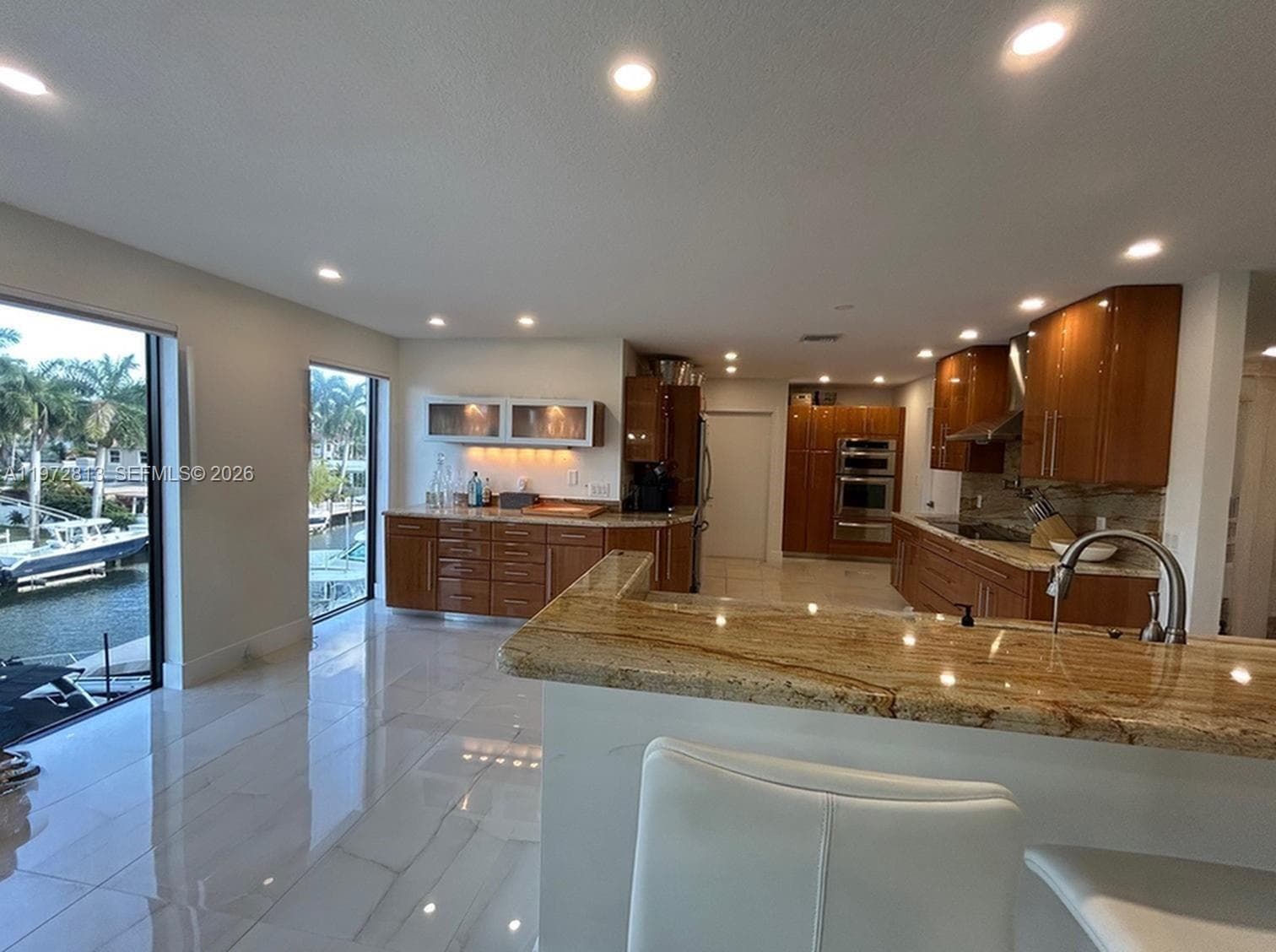 76 Isle Of Venice Dr H photo 25