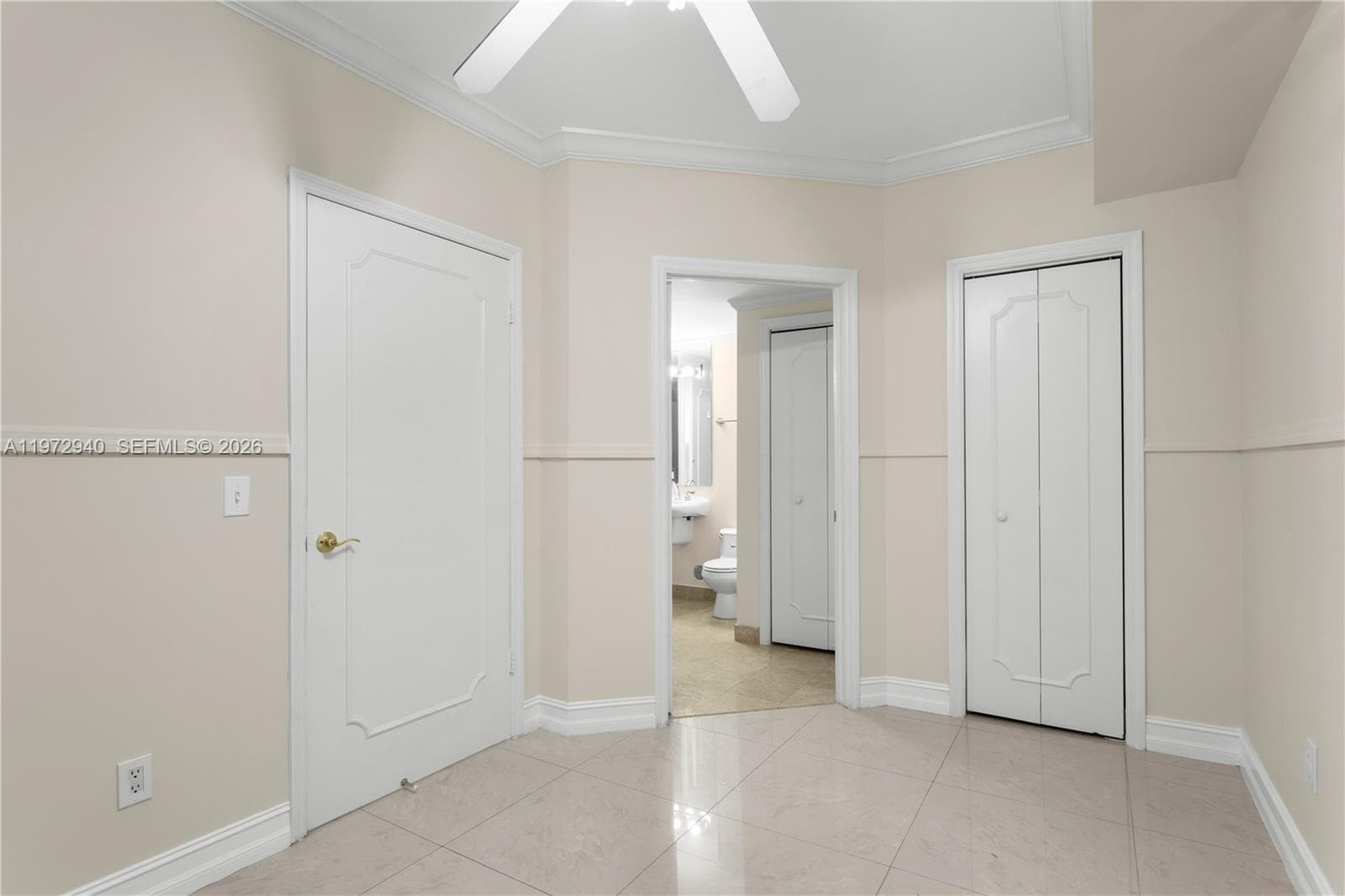 4775 Collins Ave 1006 photo 8