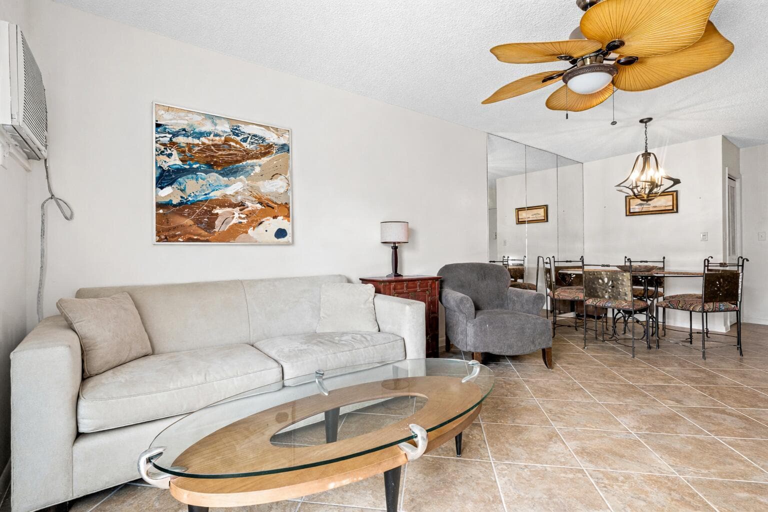 200 S Birch Road 407 photo 6