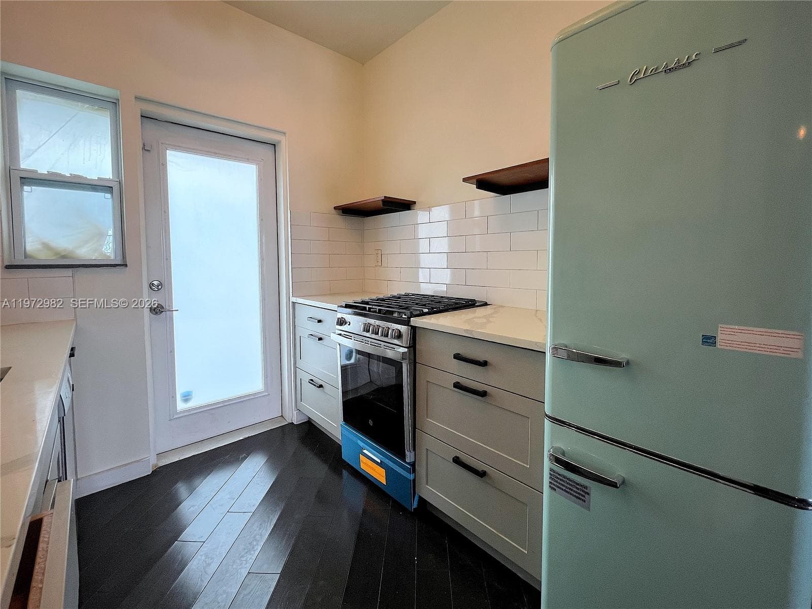 742 12th St 2 photo 16