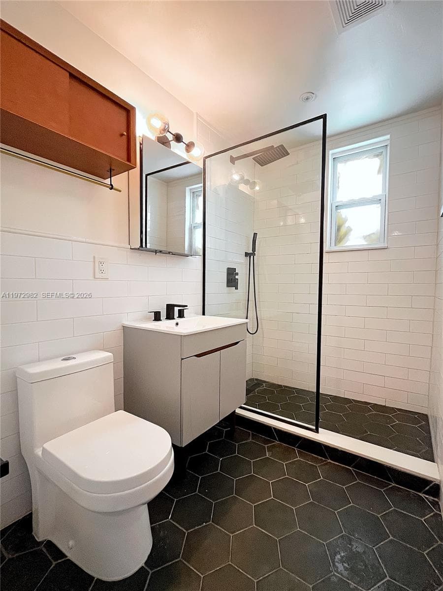 742 12th St 2 photo 22