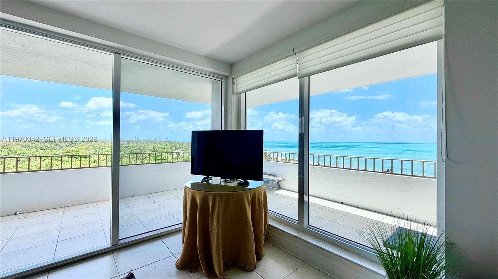 177 Ocean Lane Dr 1008 photo 2