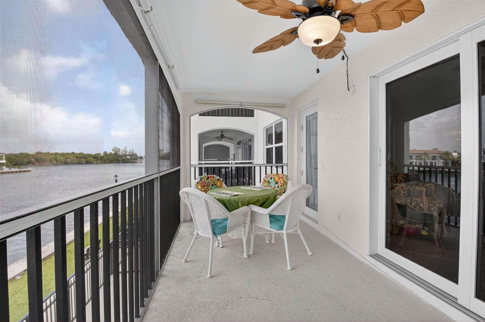 2871 N Ocean Boulevard R254 photo 3