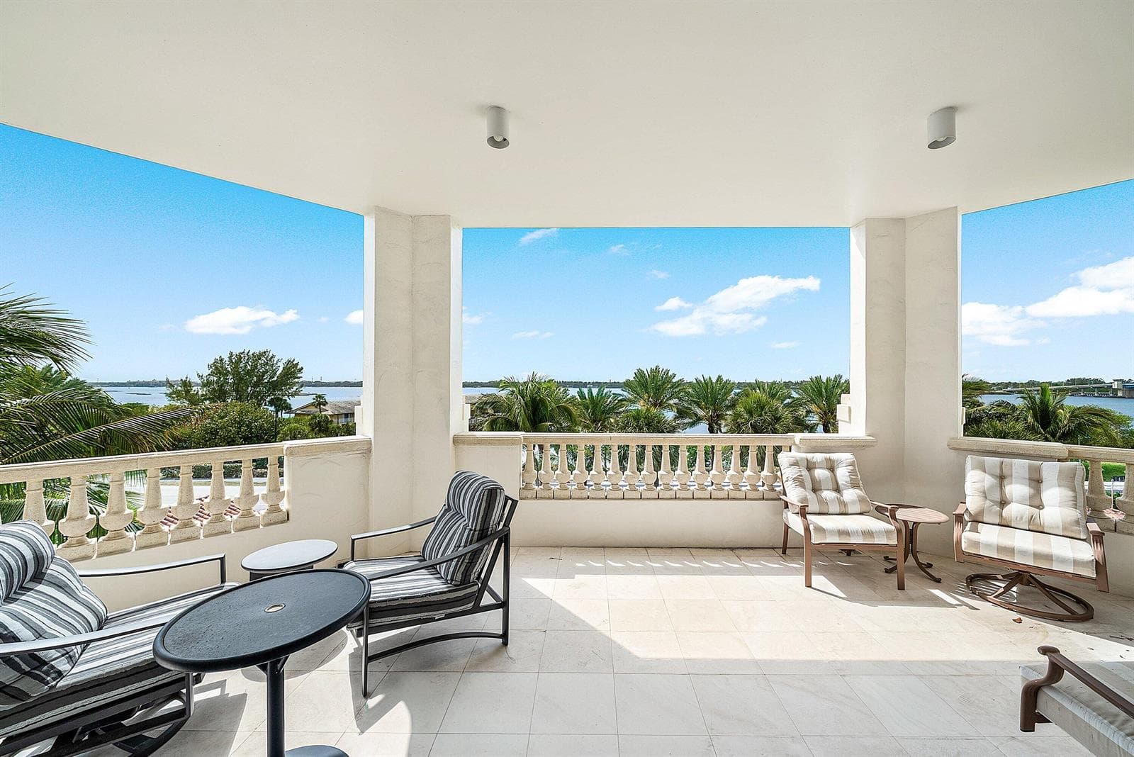 3000 S Ocean Boulevard 402 photo 13