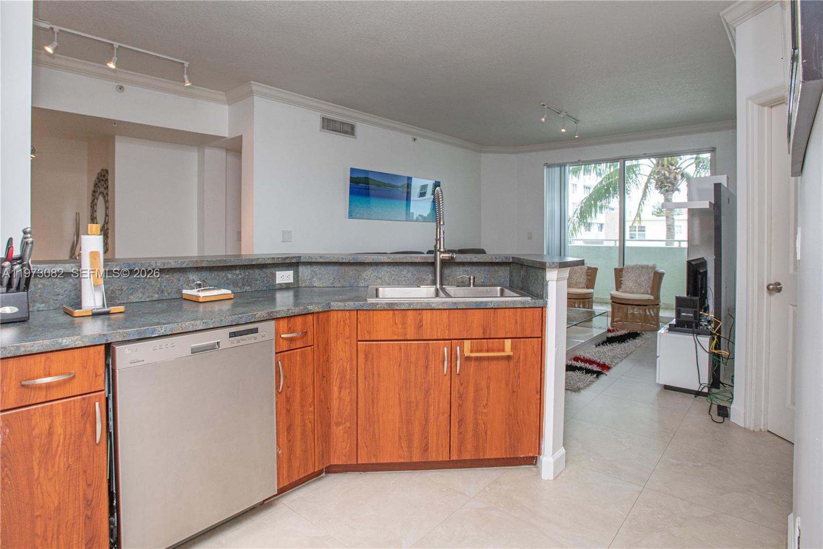 9172 NE Collins Ave 312 photo 18