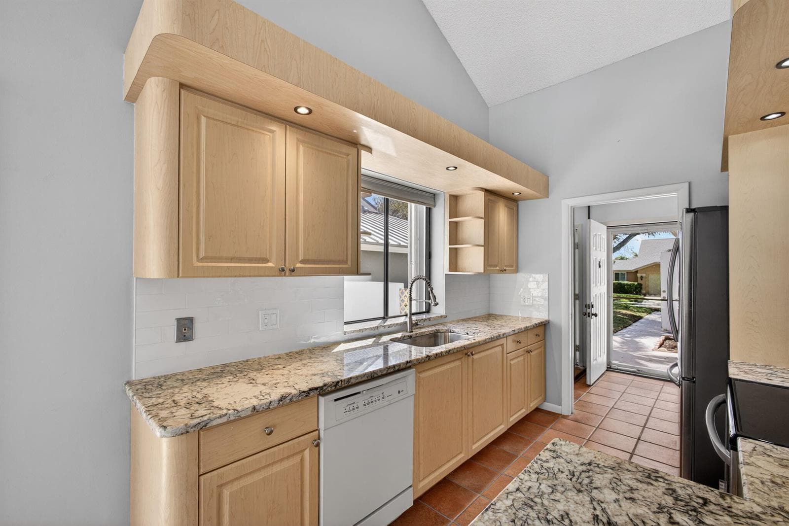 239 Ridge Road photo 23