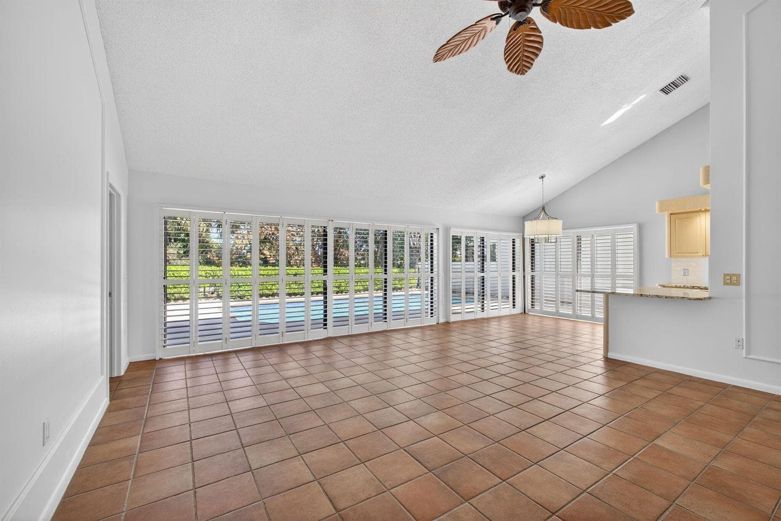239 Ridge Road photo 10