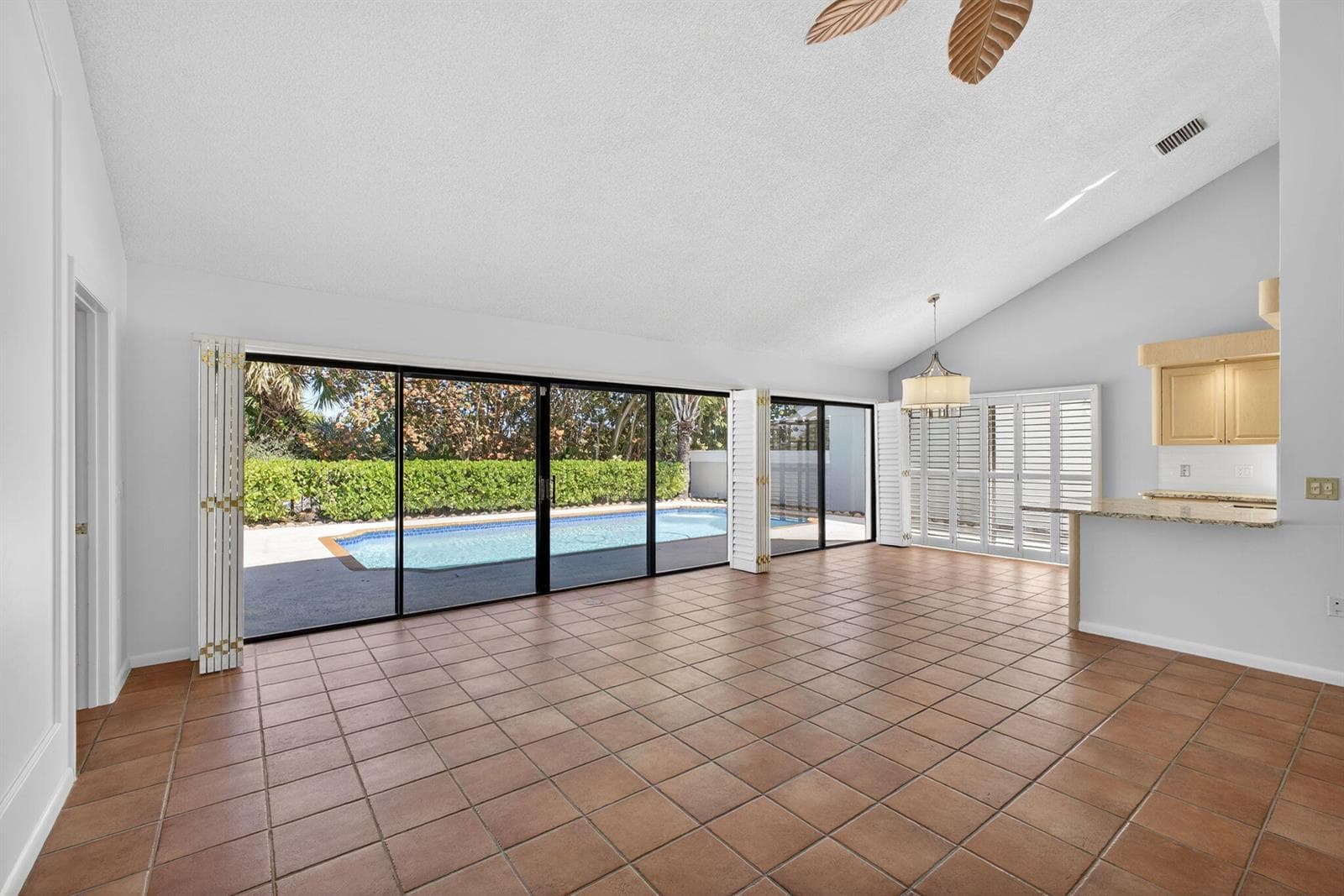 239 Ridge Road photo 14