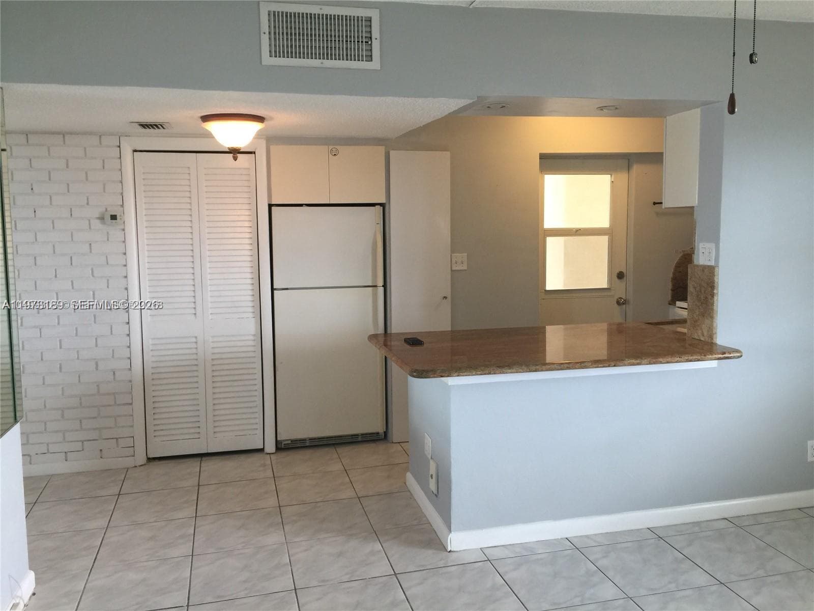 901 S Surf Rd 402 photo 23