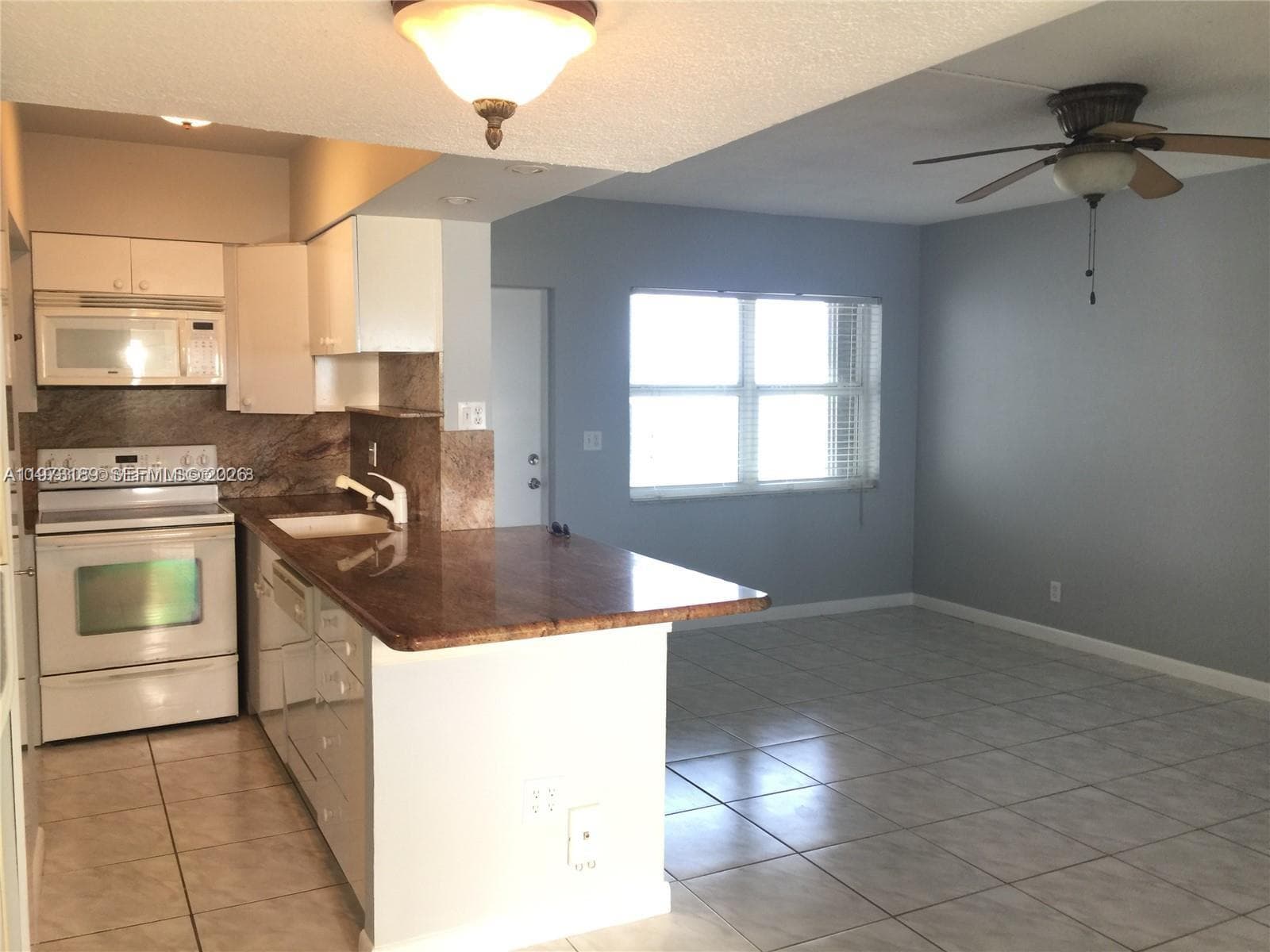 901 S Surf Rd 402 photo 6