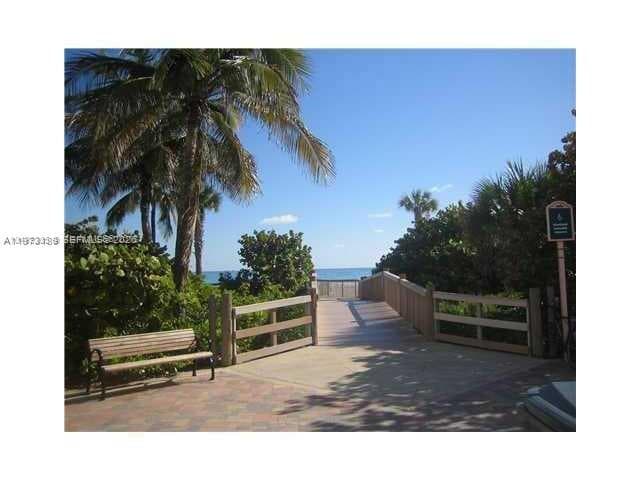 901 S Surf Rd 402 photo 7