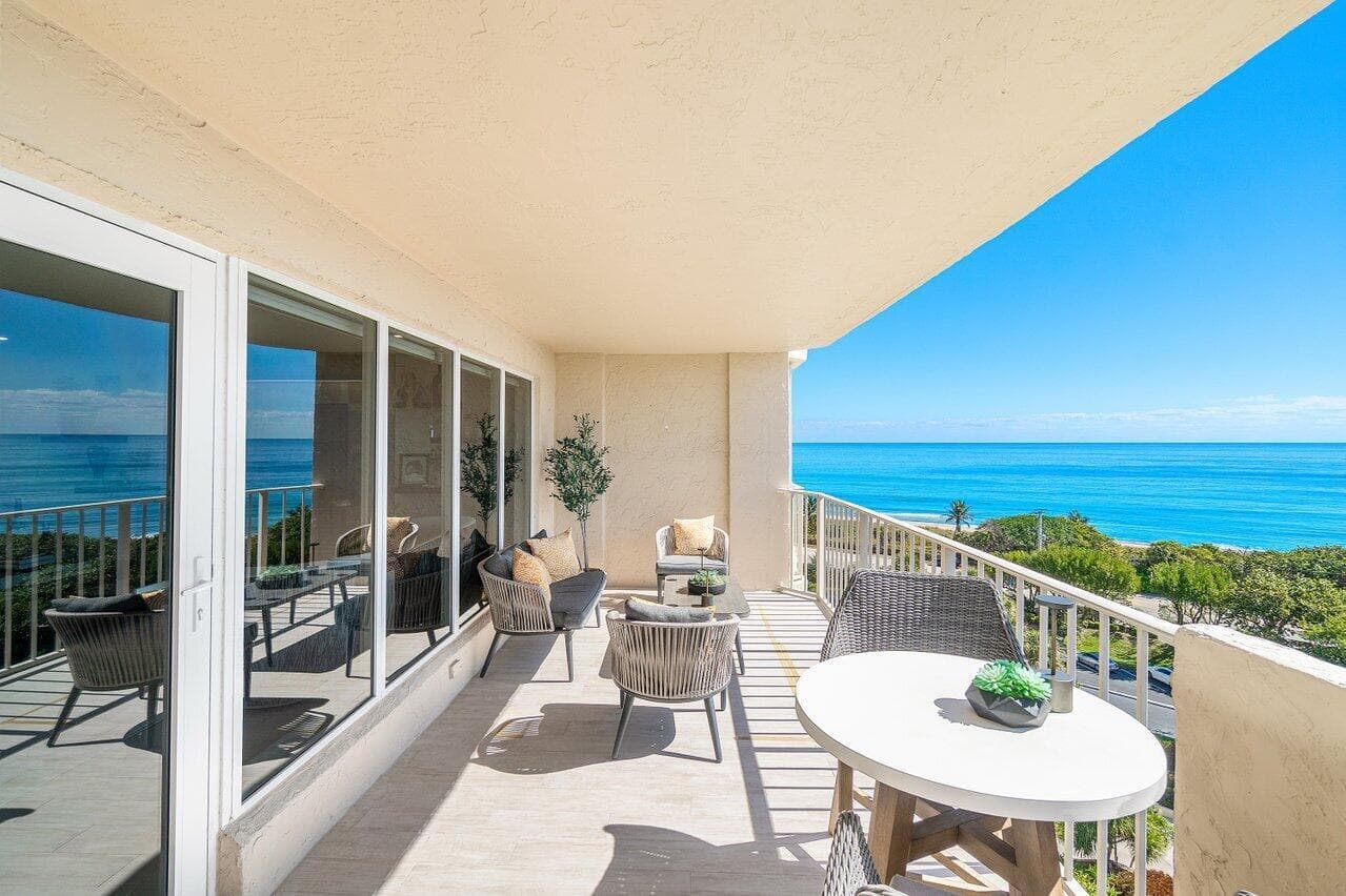 4001 N Ocean Boulevard 907 photo 2