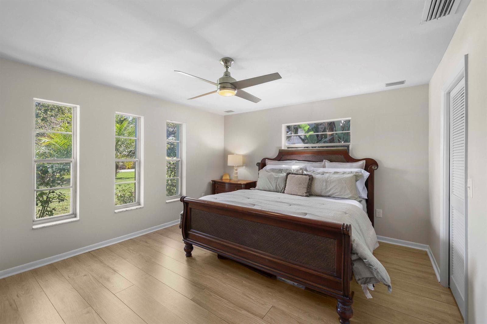 6797 Bayshore Drive photo 25
