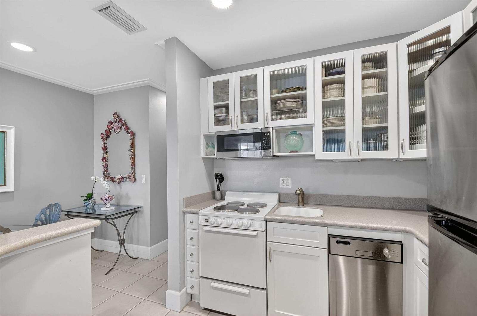 5505 N Ocean Boulevard 13-204 photo 16