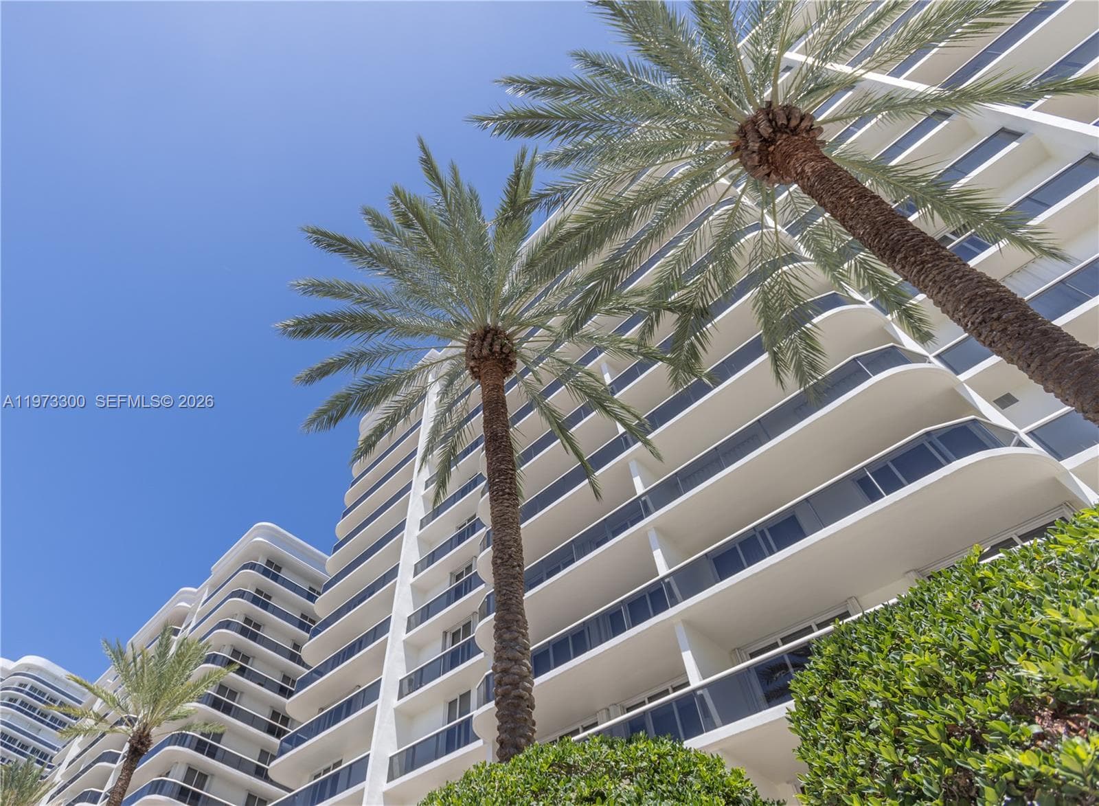 9559 Collins Ave S7-D photo 3
