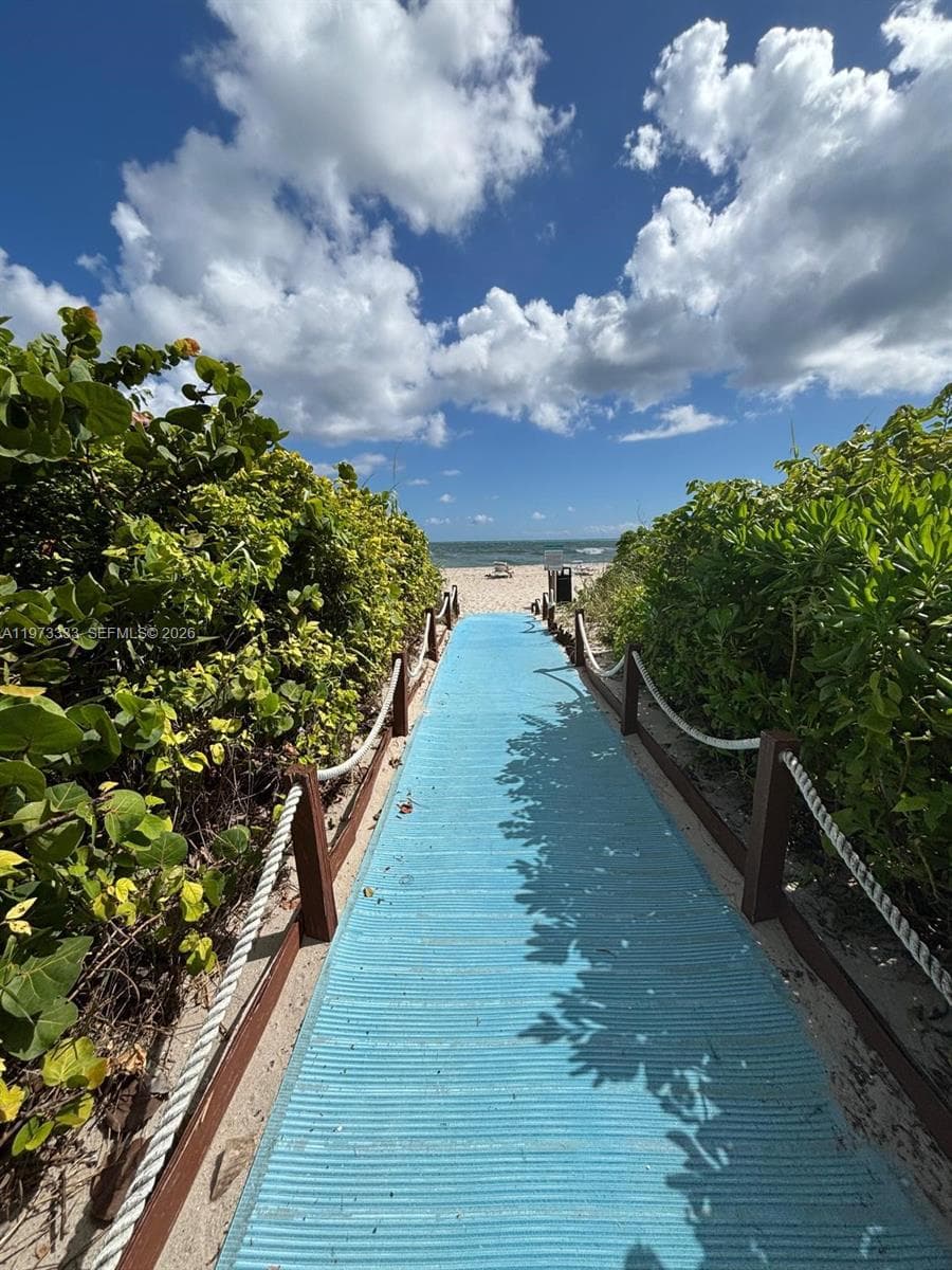 2080 S Ocean Dr 308 photo 1