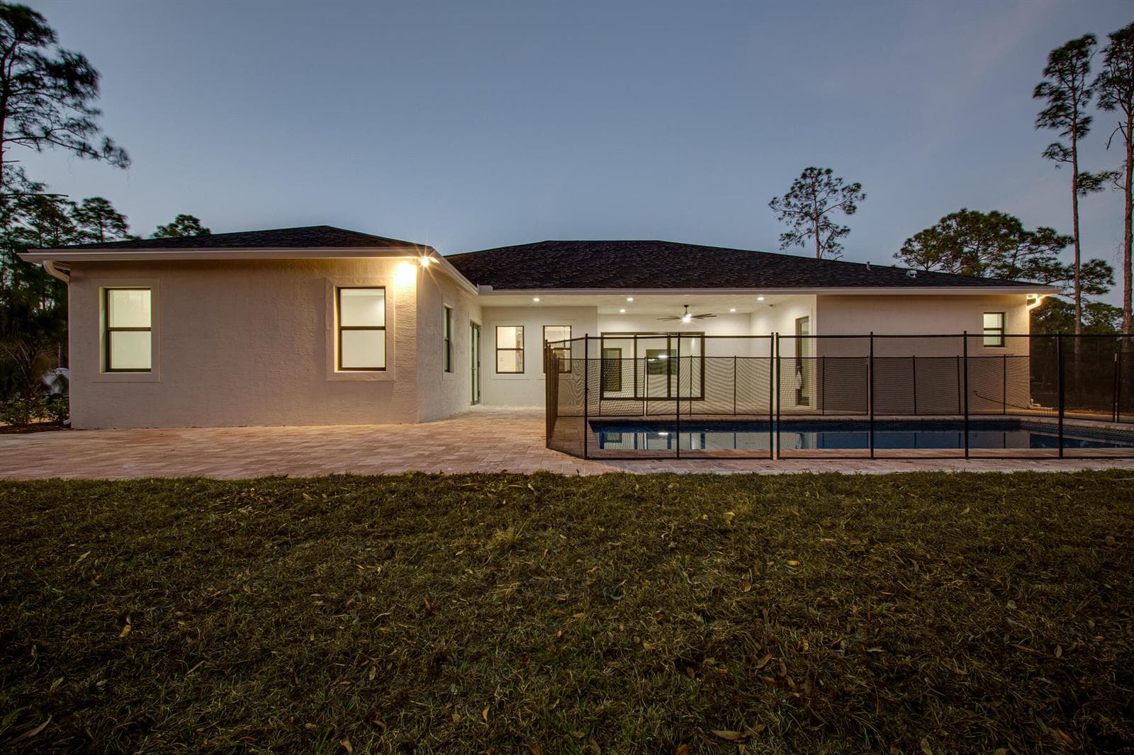 14736 69th Street N photo 9