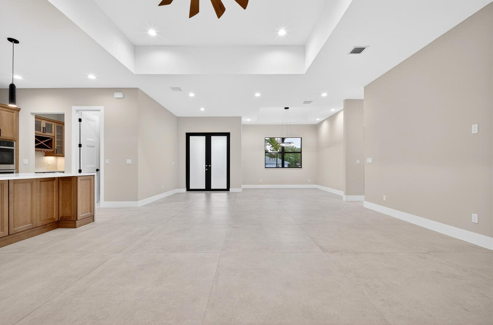 14736 69th Street N photo 25