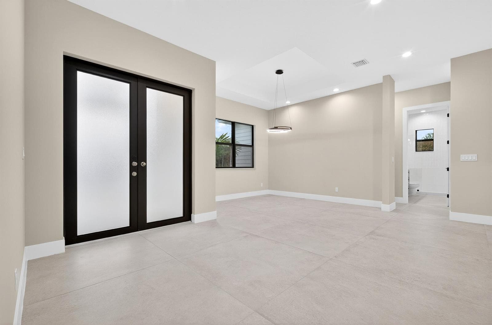 14736 69th Street N photo 21