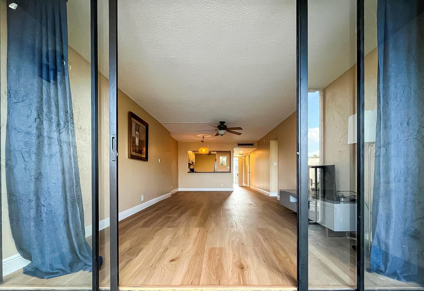 6 Royal Palm Way 310 photo 6